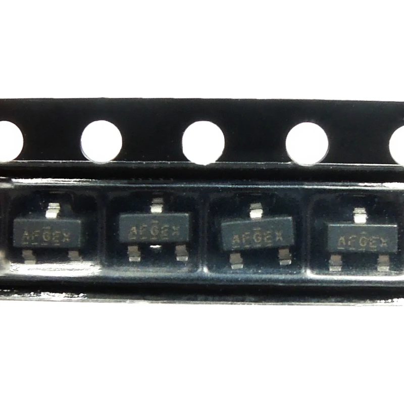 

IRLML2402TRPBF IRLML2402 SOT-23 N-CH 20V 1.2A Original and New 50PCS/LOT