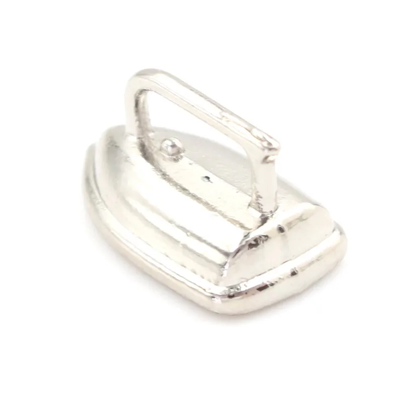 Серебряный Мини Кукольный домик украшение железная одежда номер модель 1:12