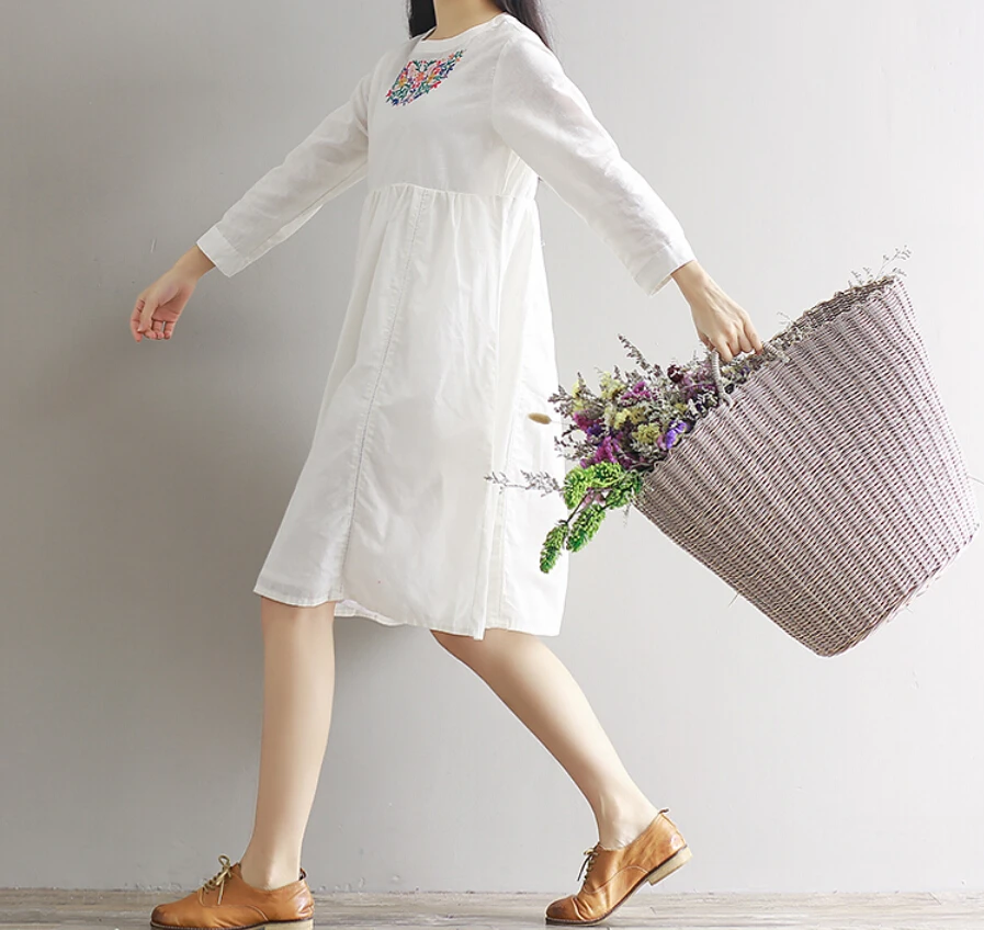Pregnant Women's Embroidery Fluid Dress Female Autumn and Spring Loose Long-Sleeve Basic White Maternity dress | Мать и ребенок