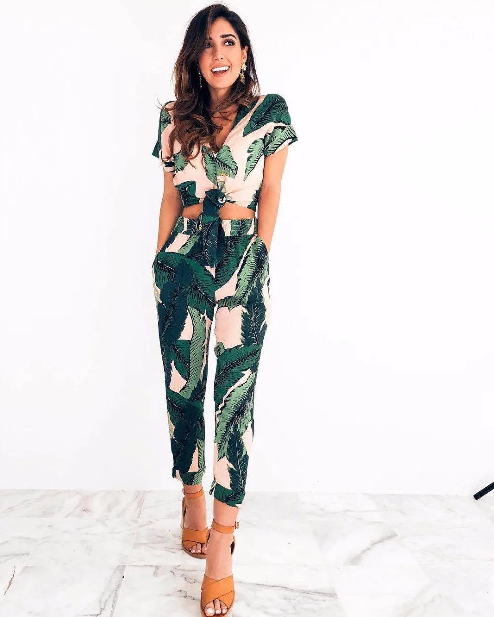 Пикантная модная летняя одежда с v образным вырезом и принтом на бретелях для