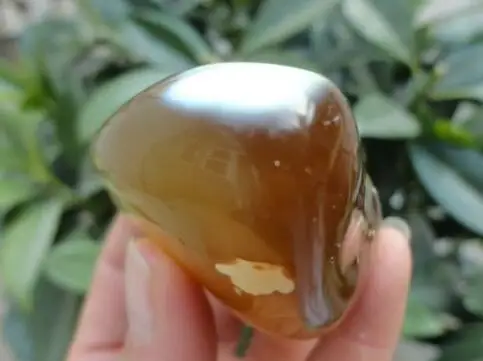 

NATURAL PRETTY AGATE crystal freedom body gem Madagascar