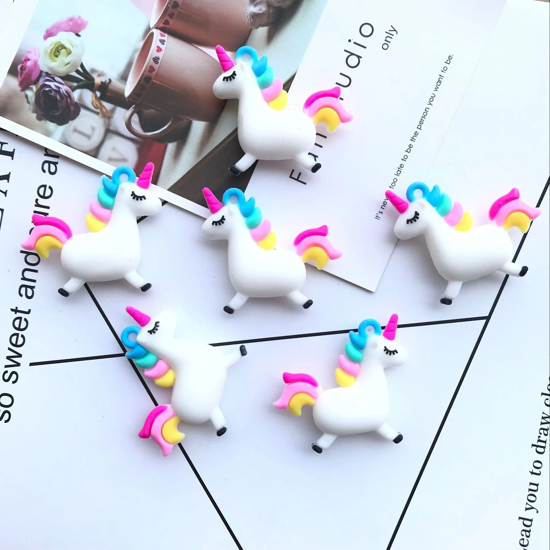 10 шт./лот силиконовые единороги Мультяшные Брелки подвеска Украшение сделай