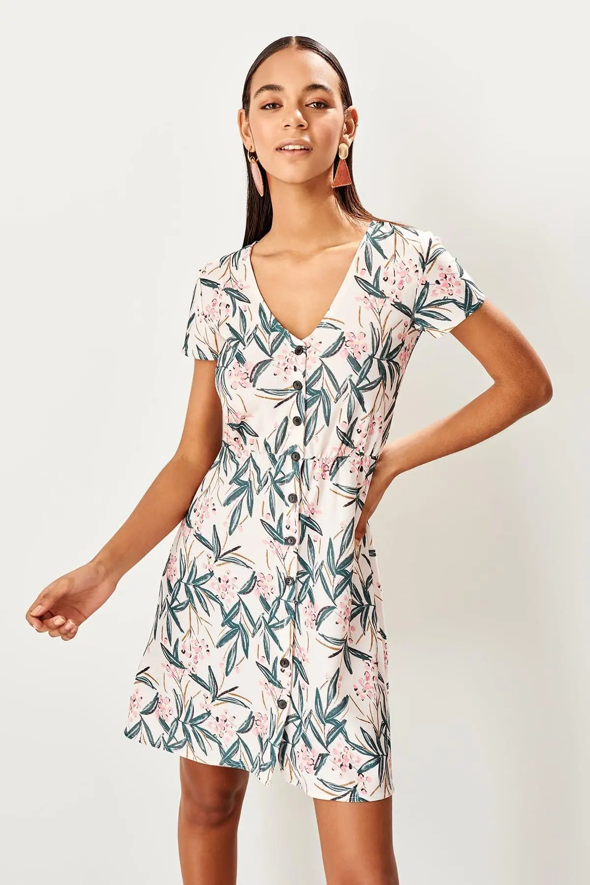 Trendyol порошковый узор с коротким рукавом Трикотажное Платье TWOSS19ST0111|Женские