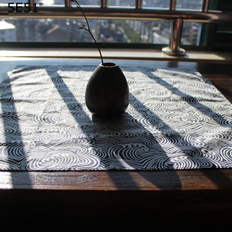 Носовой платок в японском стиле фурошики из полиэстера 100%/лаконичный стиль с