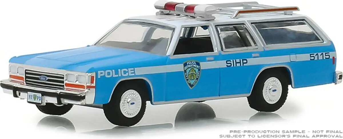 Зеленый светильник 1:64 2003 Ford LTD Crown Vic Wagon 42870C игрушечный автомобиль из сплава