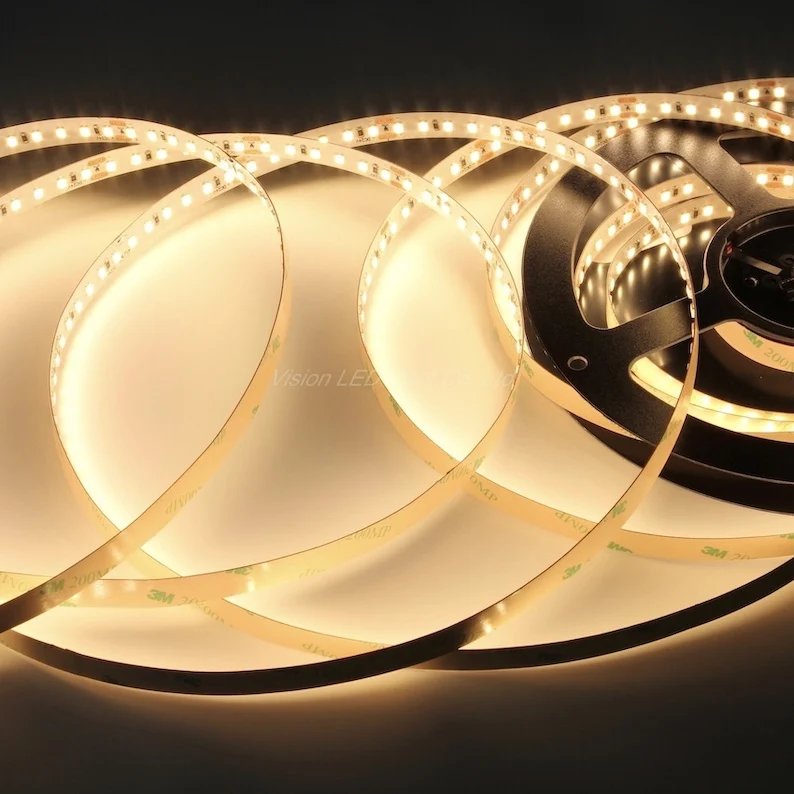 Warm white Светодиодный 2835 RGB Светодиодные полосы света, 5 м рулон \ ЛОТ, 60/84/120/140/240 шт 2835 smd светодиодный на метр AC/DC 12 V или 24 V - Испускаемый цвет: Warm white