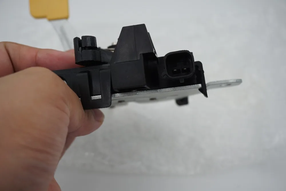 Бесплатная доставка Замок капота защелка замка для FORD MONDEO MK4 2007-2014 CA2 2007-1490198