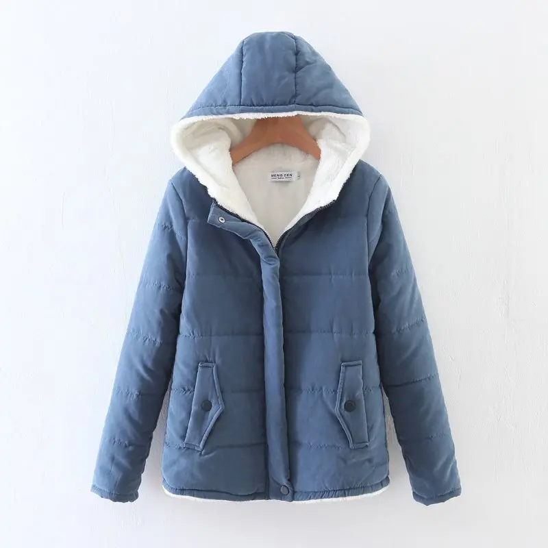 Однотонные утолщенные теплые короткие хлопковые пальто с капюшоном женские в