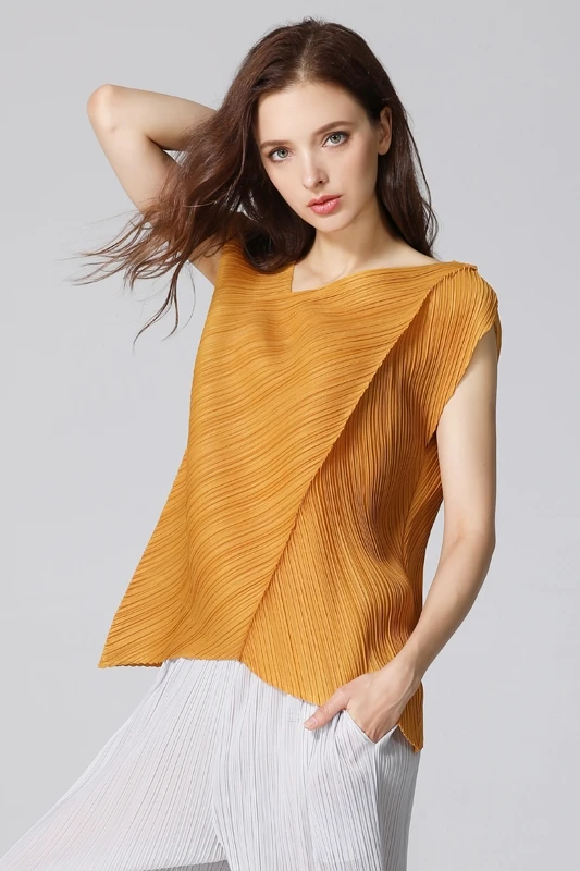 Ginger yellow Changpleat летние женские футболки топы Miyak плиссированные модные необычные футболки с v-образным вырезом без рукавов тонкая женская футболка Tide - Цвет: Ginger yellow