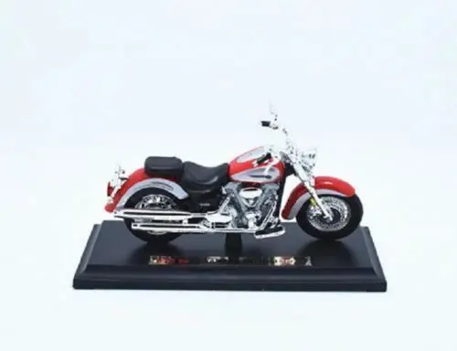 Модель мотоцикла Maisto 1:18 Yamaha 2001 Road Star игрушка из литая под давлением в коробке| |