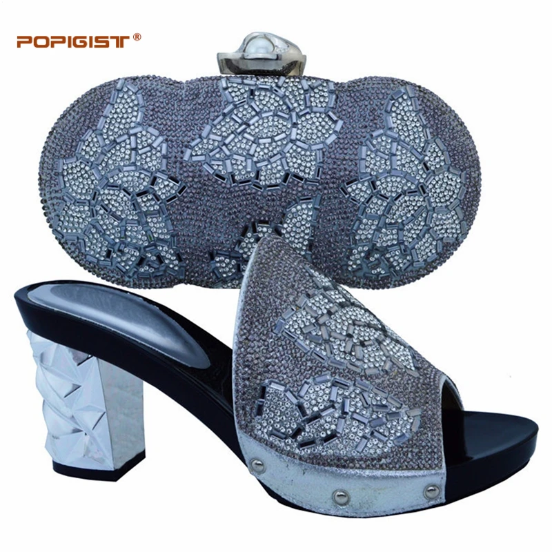 Обувь и сумочка в одном стиле с африканскими мотивами женская обувь подходящая