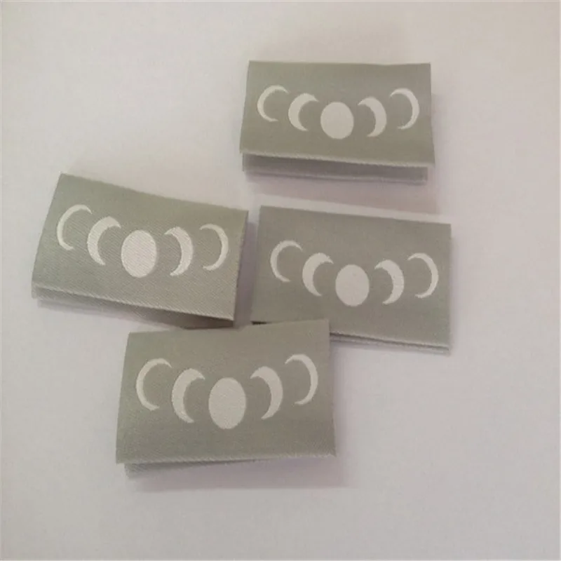 

Custom Woven Label High Quality Clothing Labels