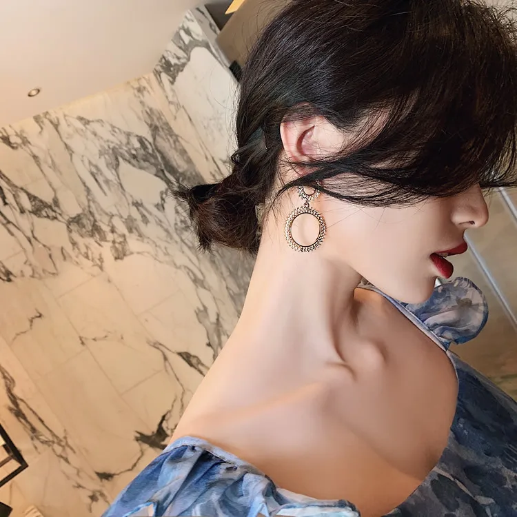 Женские серьги с кристаллами Hyperbole роскошные золотым жемчугом и стразами