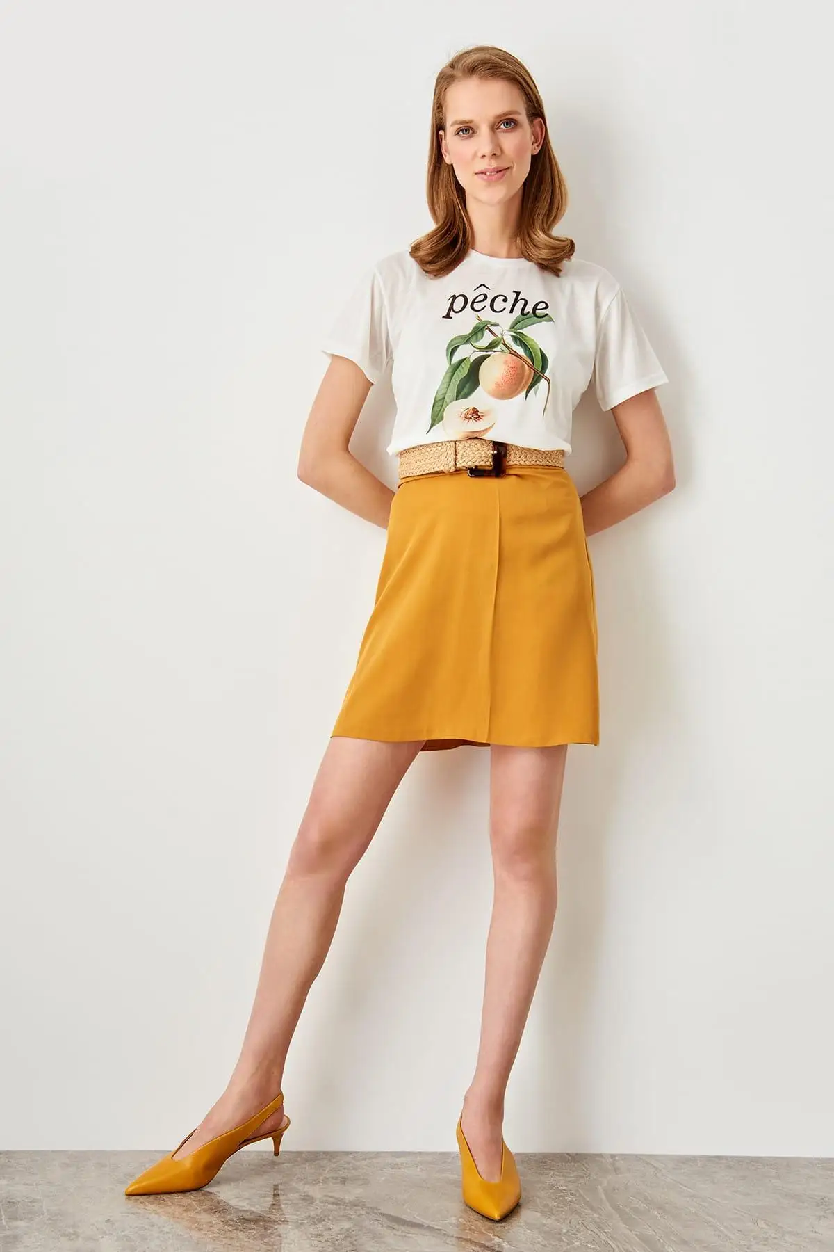 Trendyol горчичная классическая юбка TWOSS19XM0175 | Женская одежда