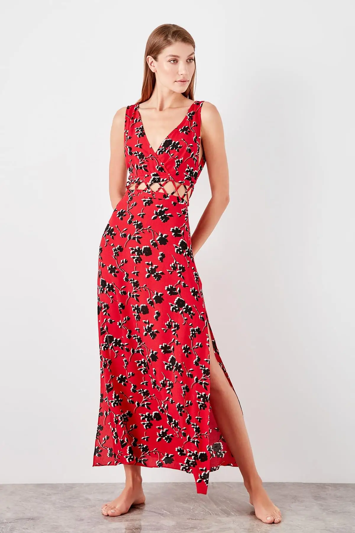 Trendyol пляжное платье с красным люверсом TBESS19BB0091|Женские платья| |