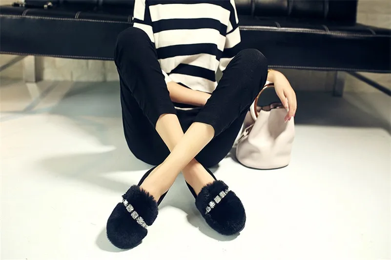 FEDONAS/модные женские туфли на плоской подошве со стразами; сезон осень-зима; женские теплые тапочки; зимняя обувь с плюшевой подкладкой; повседневная обувь на кроличьем меху