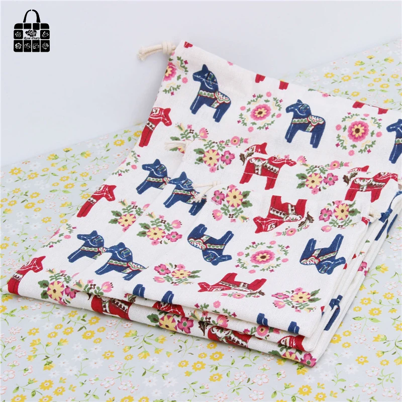 1x Cute horse design cotton linen fabric dust bag travel clothes Storage portable organizer home Sundry kids toy storage | Дом и сад