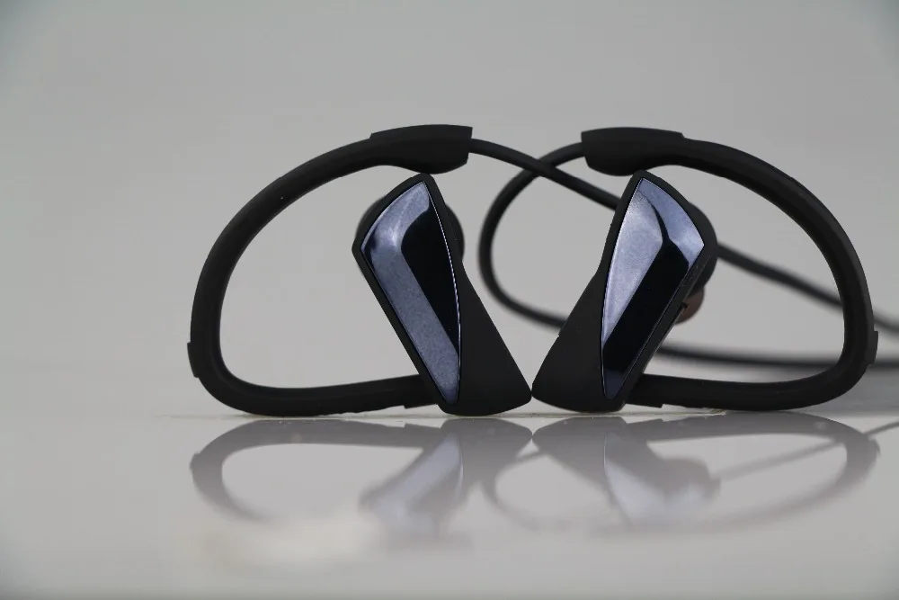 Беспроводные Bluetooth-наушники стереонаушники с микрофоном Handsfree IPX7