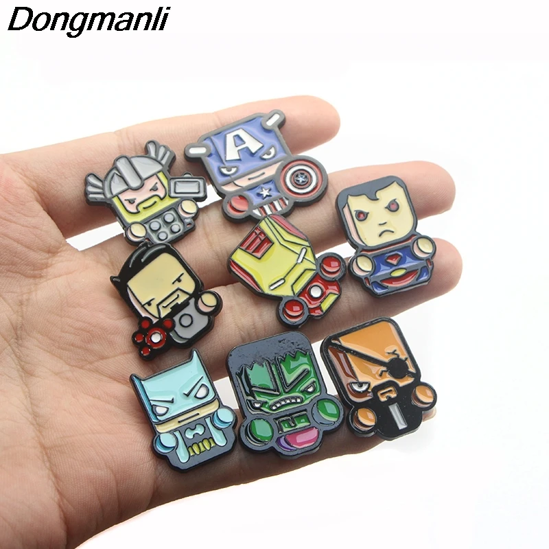 P3856 Dongmanli Fashion Cartoon Cute Metal Enamel Brooches and Pins Collection Lapel Pin Backpack Badge Collar Jewelry