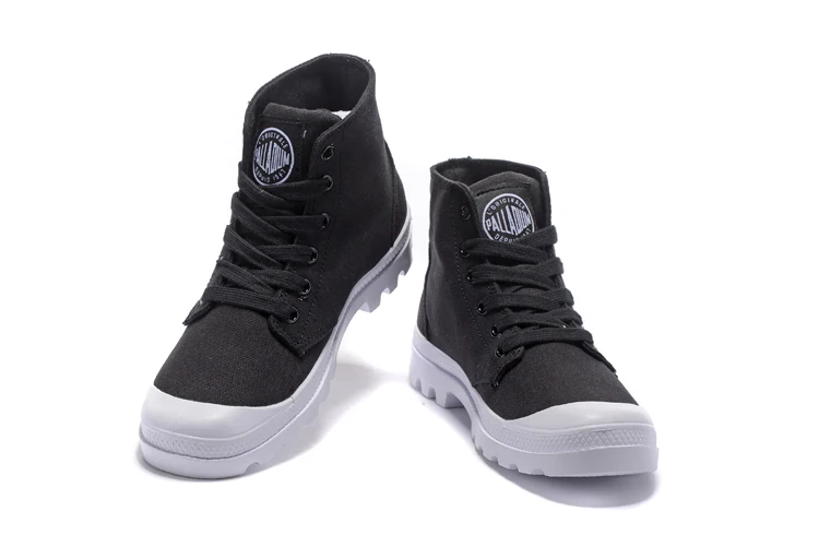 Кроссовки PALLADIUM PAMPA ORIGINALE TC черно-белые классические парусиновые туфли ботильоны
