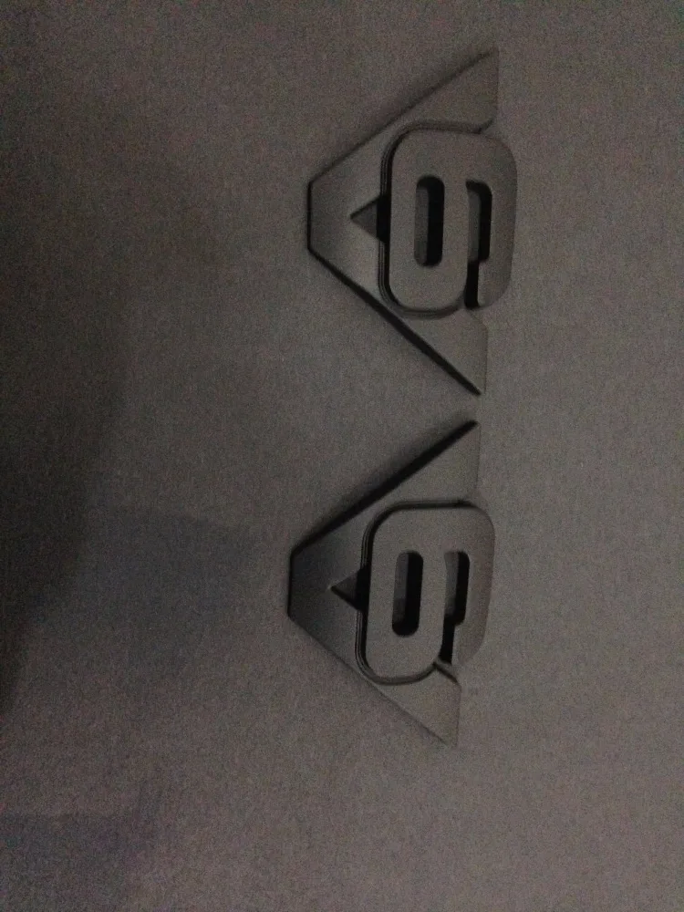 Матовая черная эмблема V6|emblem|emblem m |