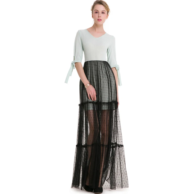 Женское длинное платье с V образным вырезом кружевное в горошек рукавом до локтя