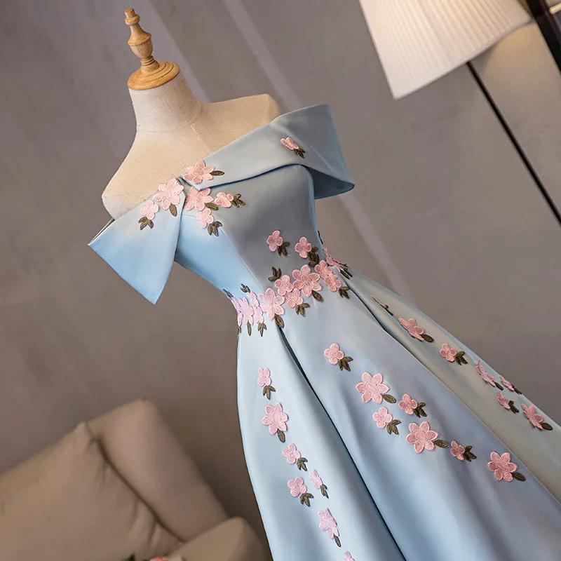 В наличии с открытыми плечами короткий рукав Vestido De Formatura атлас Бисер Цветы
