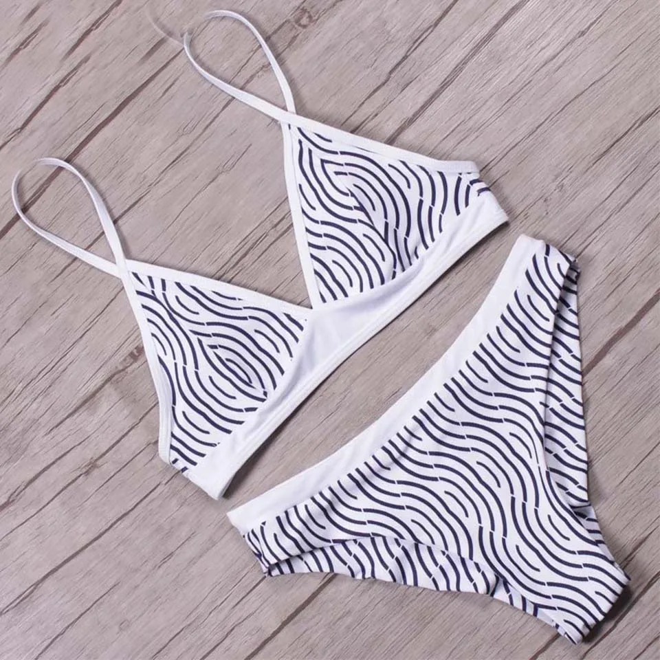 Lyric 2019 Newest Sexy High Neck Bikinis Women Cut Out Swimsuit Bandage Swimwear Set Brazilian Printed Padded Bathing Suits |