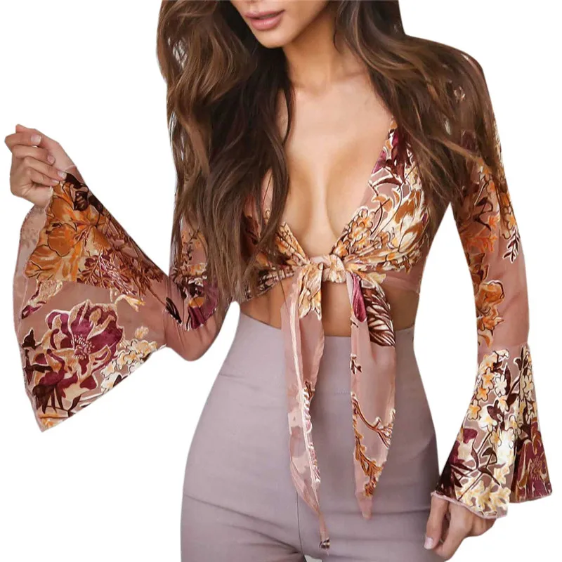 Длинными расклешенными рукавами Дамы Boho Top 2018 летние укороченные топы глубоким v