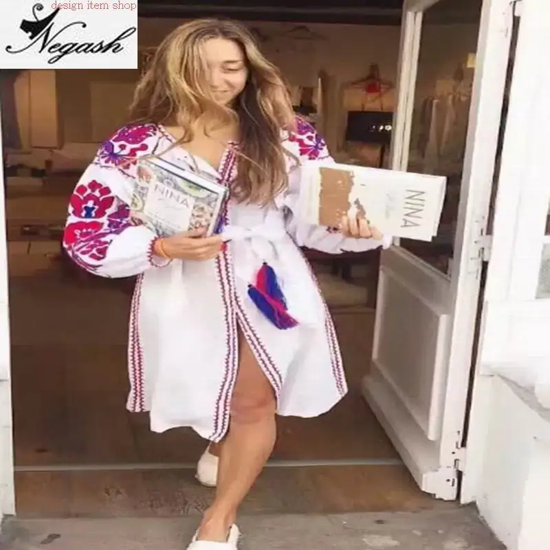 Женское платье с цветочной вышивкой винтажное белое макси в стиле бохо длинное