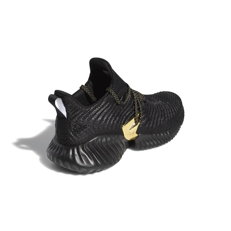 Новое поступление оригинальных мужских кроссовок для бега Adidas alphabounce instinct