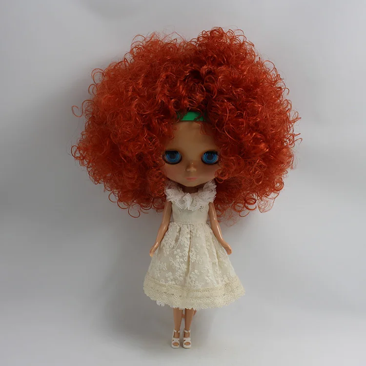 Бесплатная доставка куклы телесного цвета (медные красные волосы