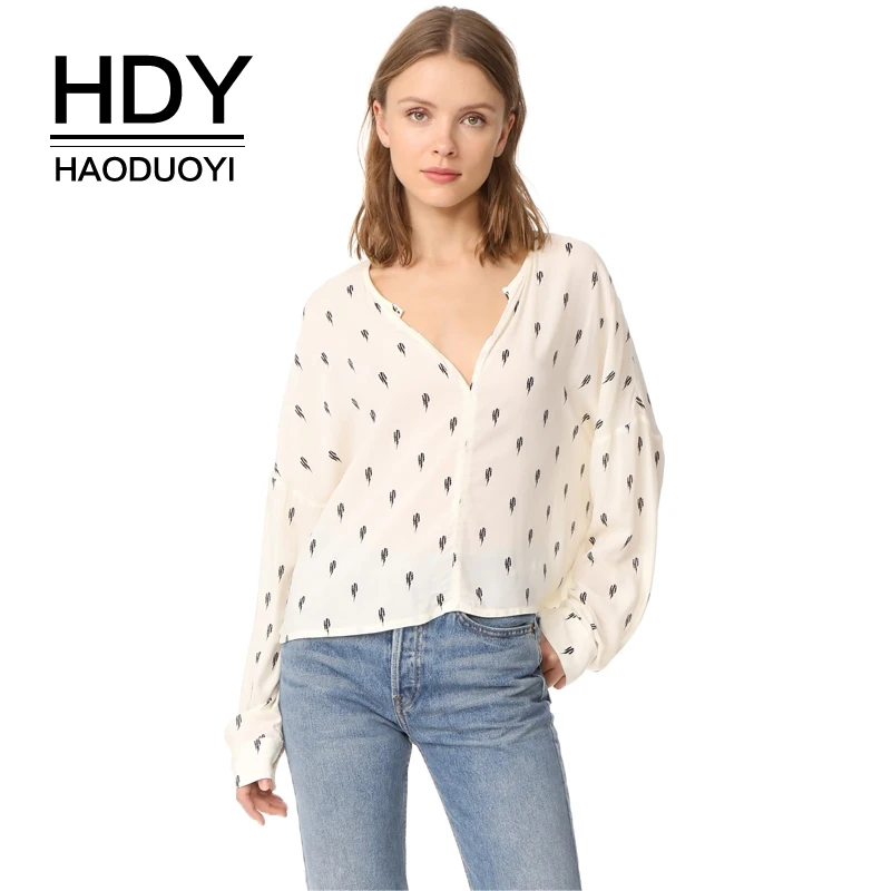 Женская блузка HDY Haoduoyi с цветочным принтом треугольным вырезом длинным рукавом и