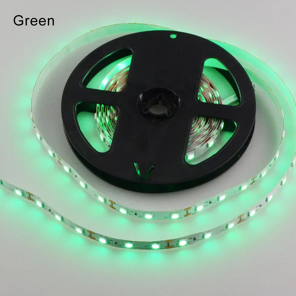 Светодиодная лента RGB IP20 5050 SMD гибкая + пульт на 44 кнопки вилка