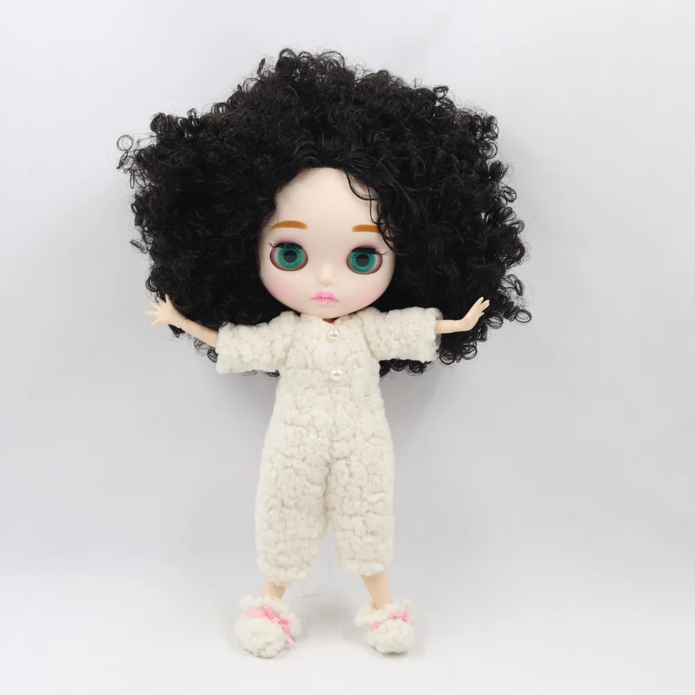 Кукла Blyth 1/6 шарнирная с белой кожей и черными вьющимися волосами матовым
