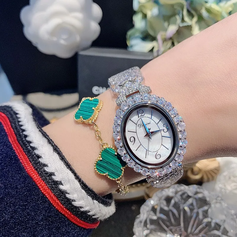 Роскошные женские кварцевые часы с австрийскими кристаллами и камнями высшего