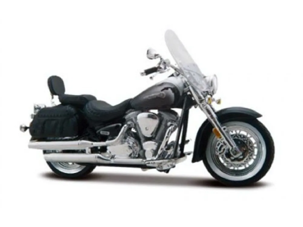 

Литая модель мотоцикла Maisto 1:18 Yamaha Road Star, Silverado, в коробке