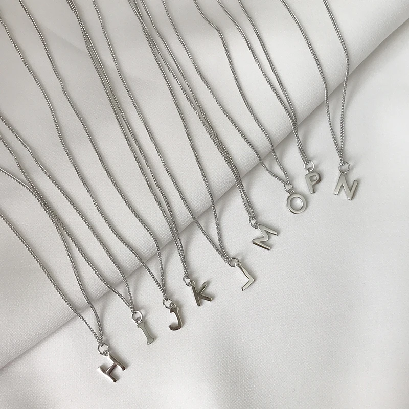 WTLTC 925 Стерлинговое серебро Маленькая кулон буквы на шнурке Шокеры Ожерелья Высказывания Инициальный Шокер Мини Тонкие Цепочки Подарки