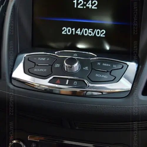 

Чехол для FORD 2013 ESCAPE KUGA CHROME с отделкой Центрального управления