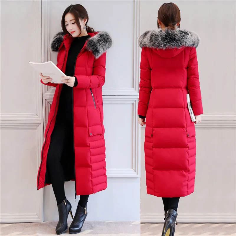 Женское пальто с воротником из натурального Лисьего меха Красное длинное зимнее