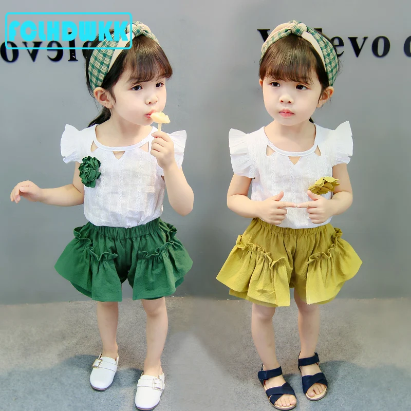 Комплект детской одежды из 2 предметов футболка без рукавов с круглым вырезом и