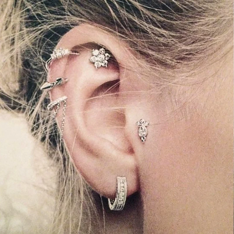 Набор серег-гвоздиков серебристого цвета в богемном ретро-стиле Женская Фатима с