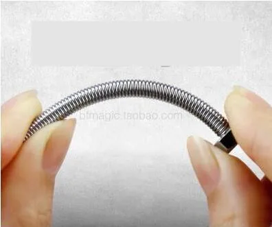 Новое поступление 2018 волшебные трюки с изгибом сильного мужчины реквизит для