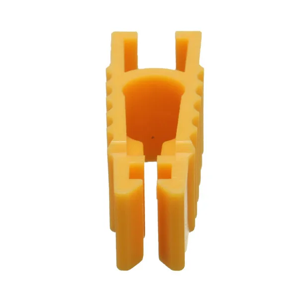 Устройство для вытягивания автомобильных предохранителей устройство