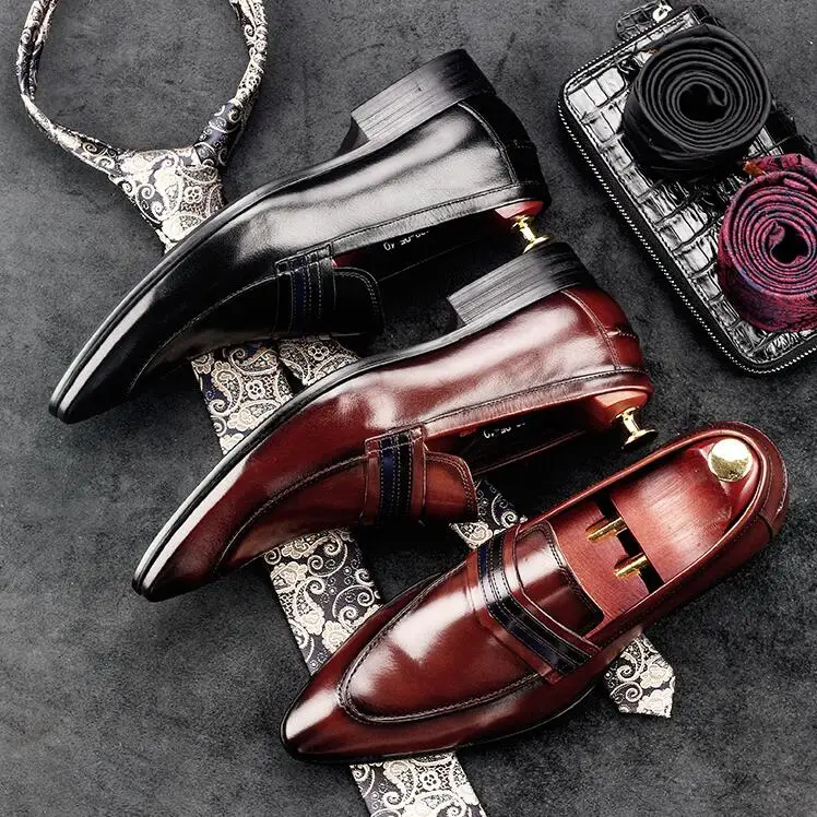 Туфли мужские классические из натуральной кожи лоферы без застежки заостренный