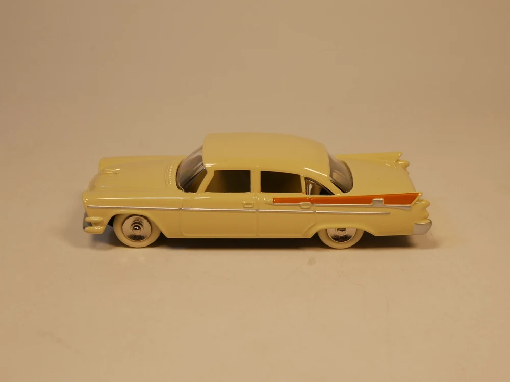 DINKY TOYS 1:43 DODGE Королевский седан литой модельный автомобиль
