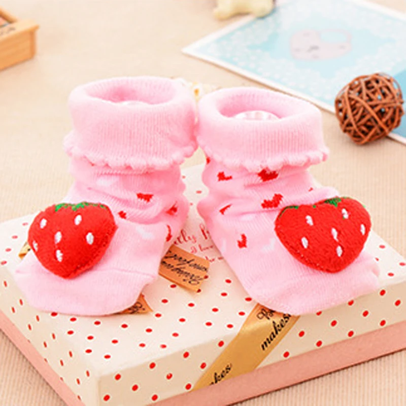 

Hot Sale New Design 1 pair Cat Strawberry pattern Infant Newborn Socks Suitable 0-18 Month Winter 100% Cotton Sock Non-slip Sock