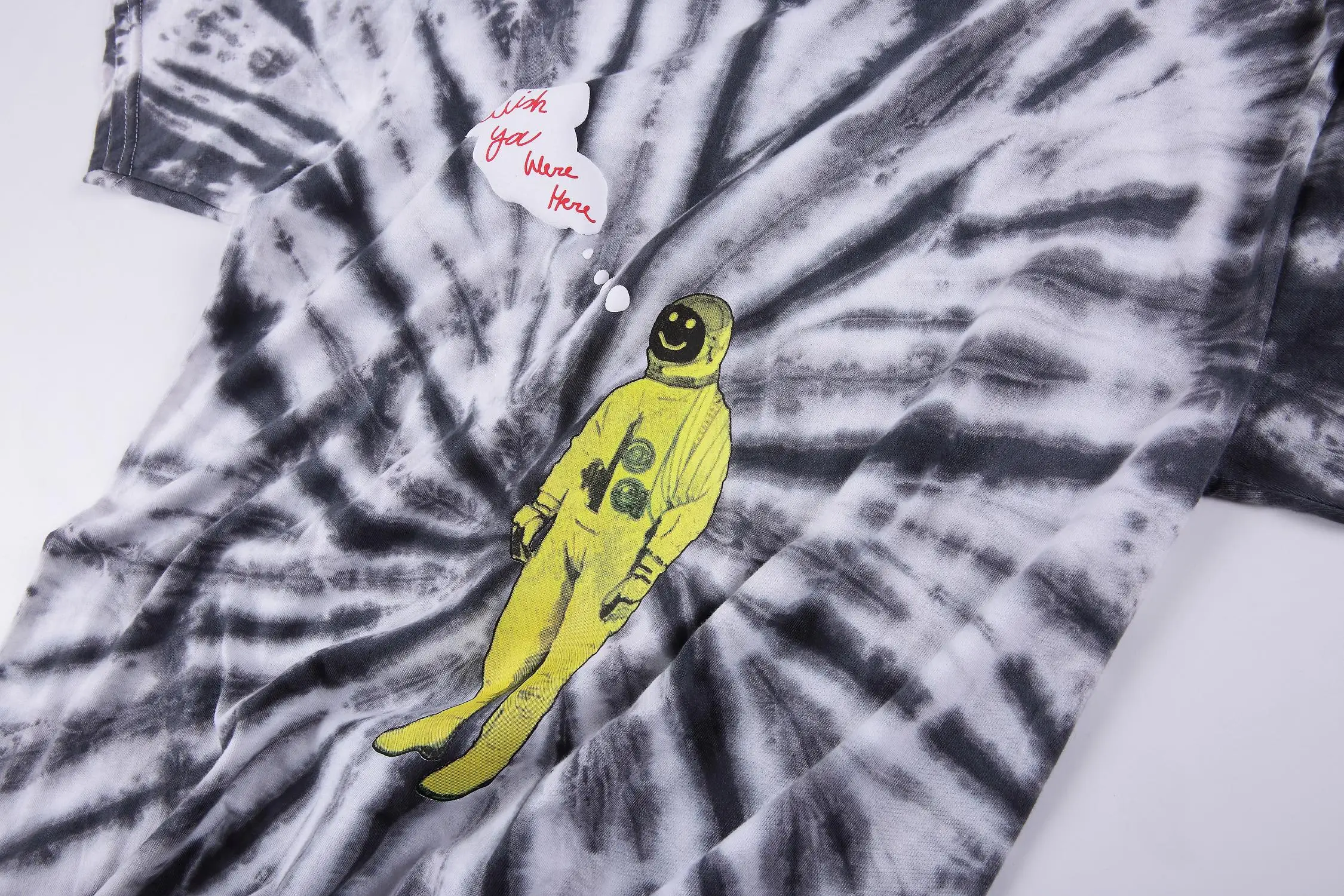 19SS Трэвиса Скотта Astroworld Tour футболка космонавта Tie Dye ткань уличная хип-хоп ASTROWORLD футболка Harajuku футболки для мужчин