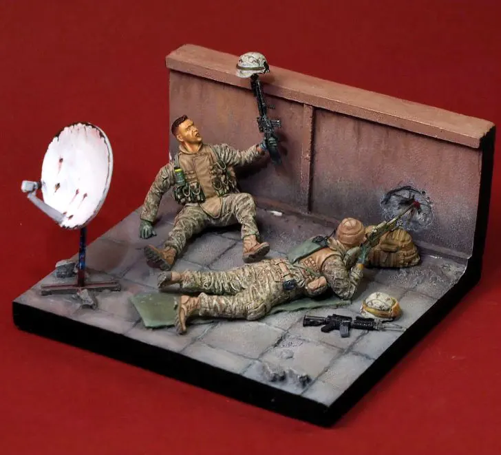 Весы Модели 1/35 современный Ирак 2 солдат включают в себя основание рисунок