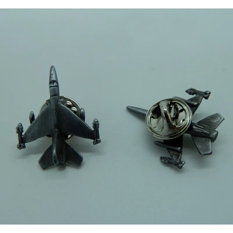 A321& A340 Boing777 A330 золотой и серебряный авиационный значок Airbus 2,8*3,1 см, Аутентичные значки пилота самолет костюмы самолет позолоченный